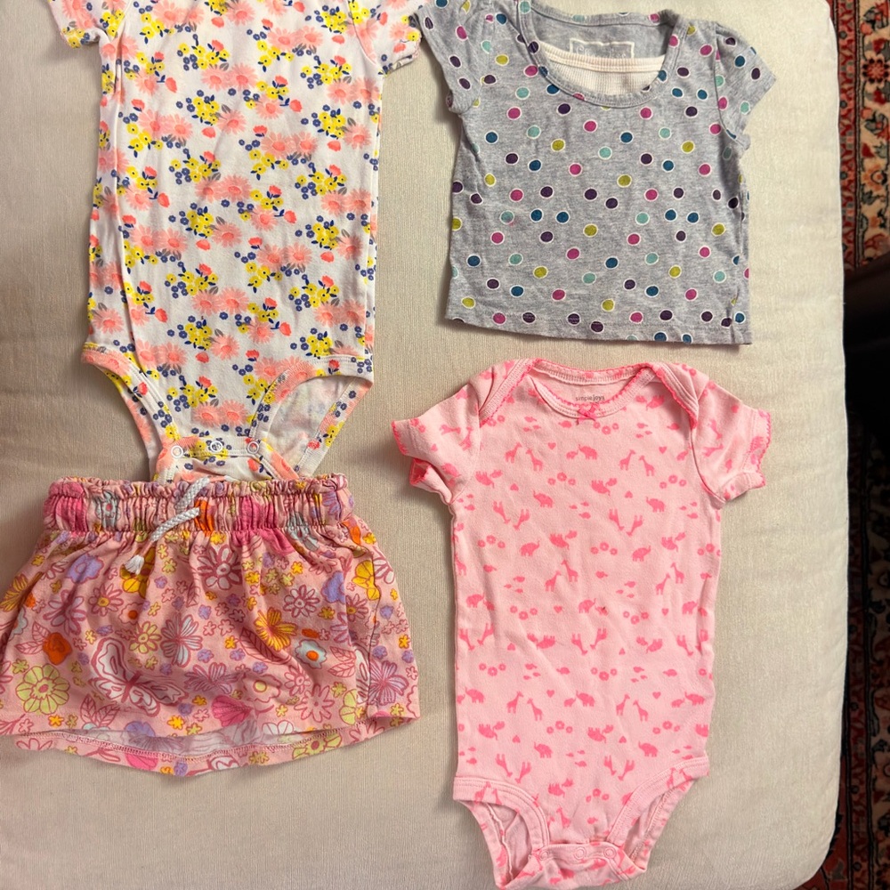 Baby clothes bundle! - Picture 2 of 11